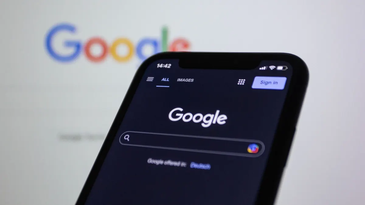 Google-zoekpagina geopend op een smartphone